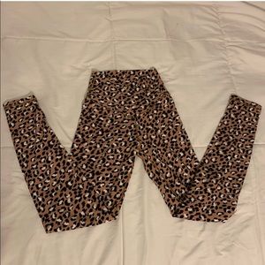 Aerie cheetah crossover leggings